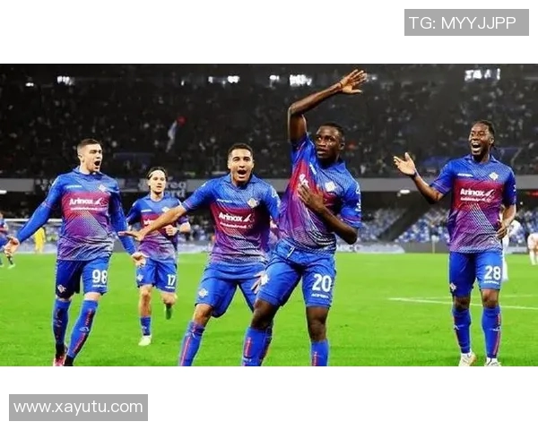 加的夫城与罗瑟汉姆的激烈对决揭示英冠赛季的竞争格局 加的夫城与罗瑟汉姆的激烈对决揭示英冠赛季的竞争格局