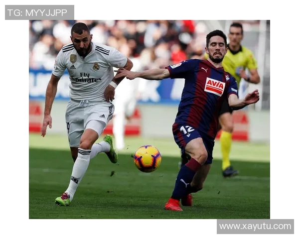 埃瓦尔主场迎战皇马直播全程解析与精彩瞬间回顾 埃瓦尔主场迎战皇马直播全程解析与精彩瞬间回顾